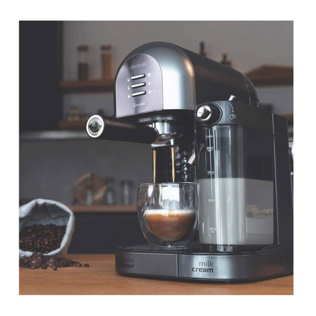 Ημιαυτόματη Καφετιέρα Espresso Power Instant-ccino 20 Chic Serie Nera 20 Bar Χρώματος Μαύρο Cecotec CEC-01590